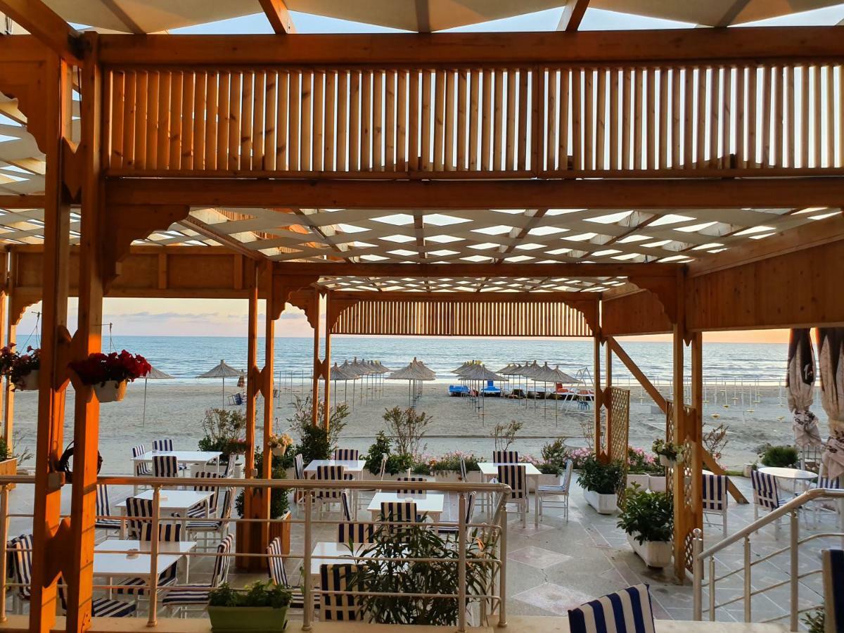 Hotel Kamomil Škalngur Esterno foto